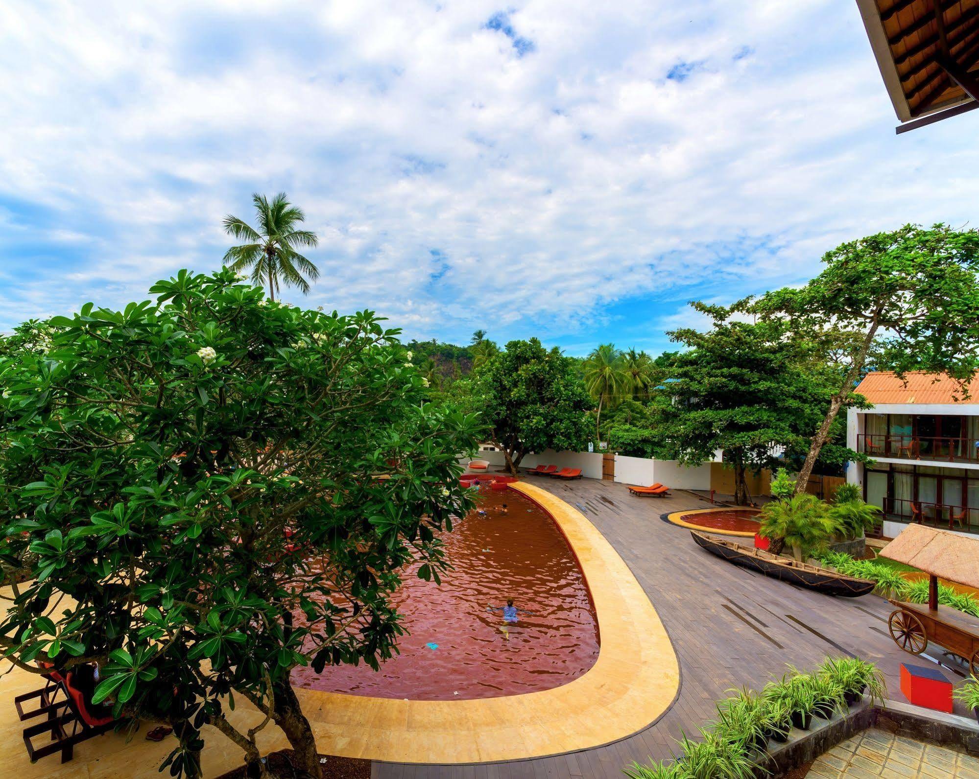 Calamander Unawatuna Beach Exterior foto